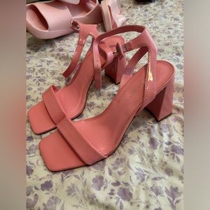 Steve Madden Block Heel Sandal